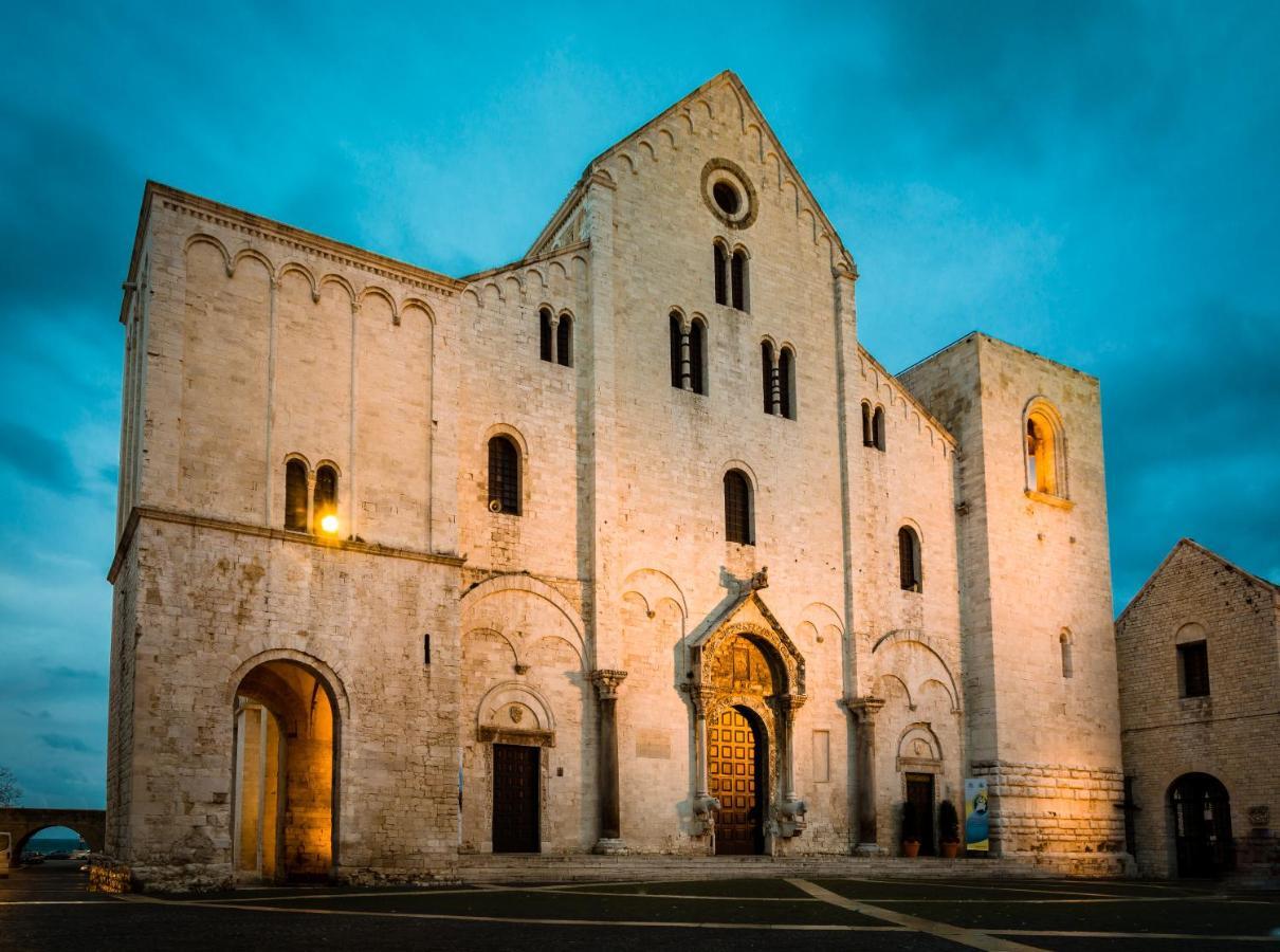 Laus Teatro Petruzzelli Suite Bari Exterior photo